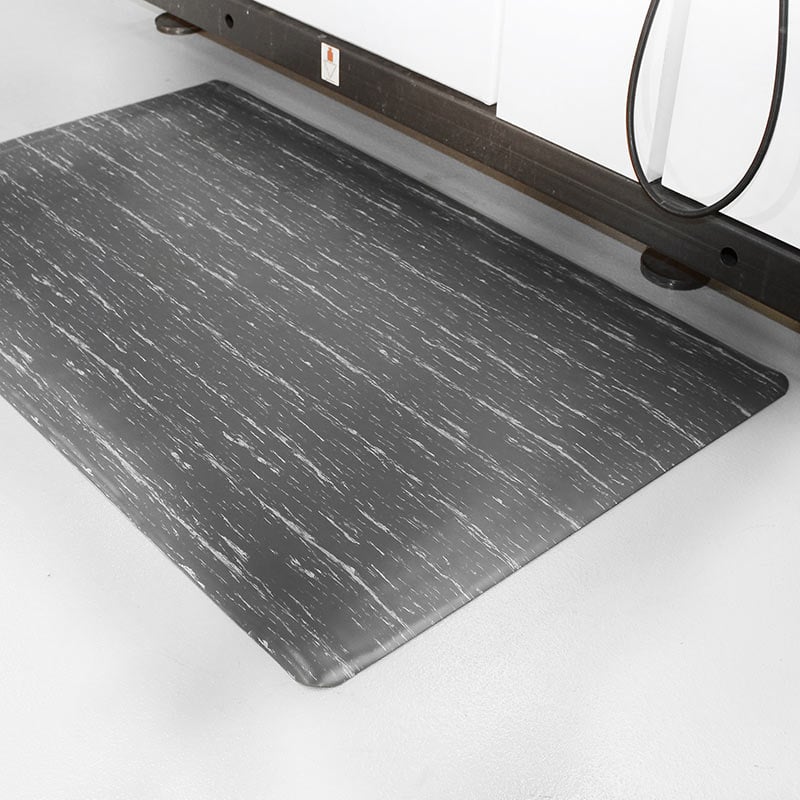 Marble-effect anti-fatigue mat