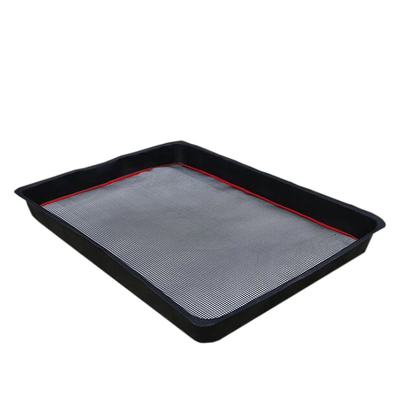 Spilltector containment tray with absorbent mat
