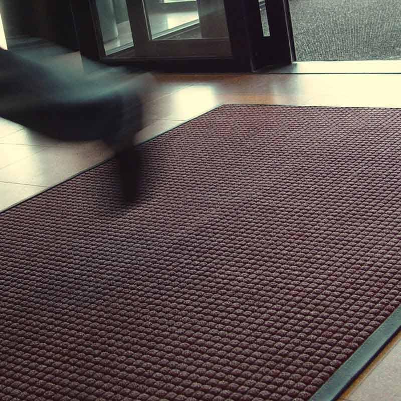 Aquasorb brown commercial entrance mat