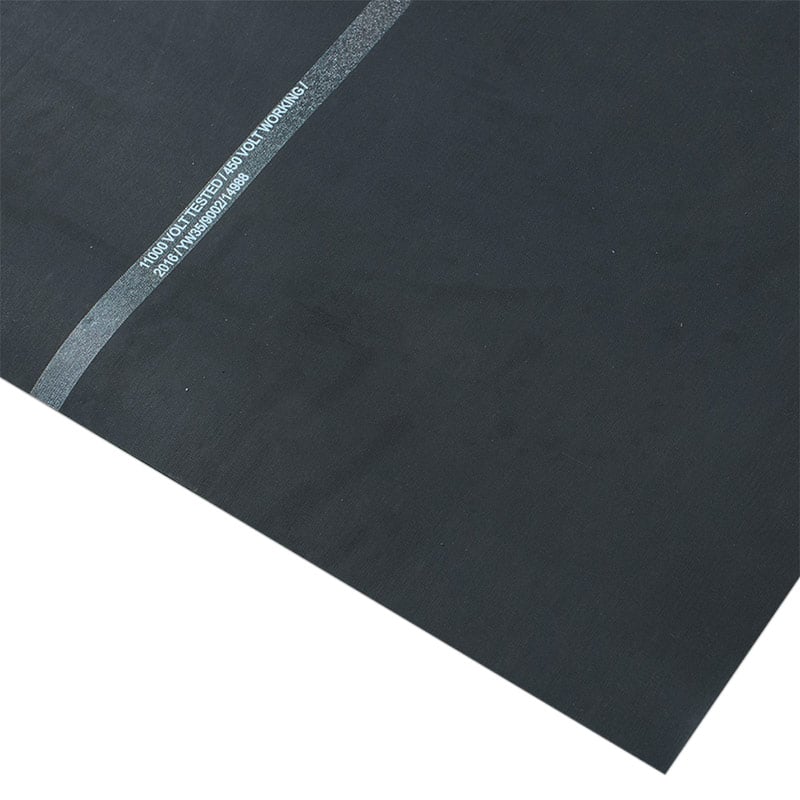 Rubber rib electrical safety mat underside