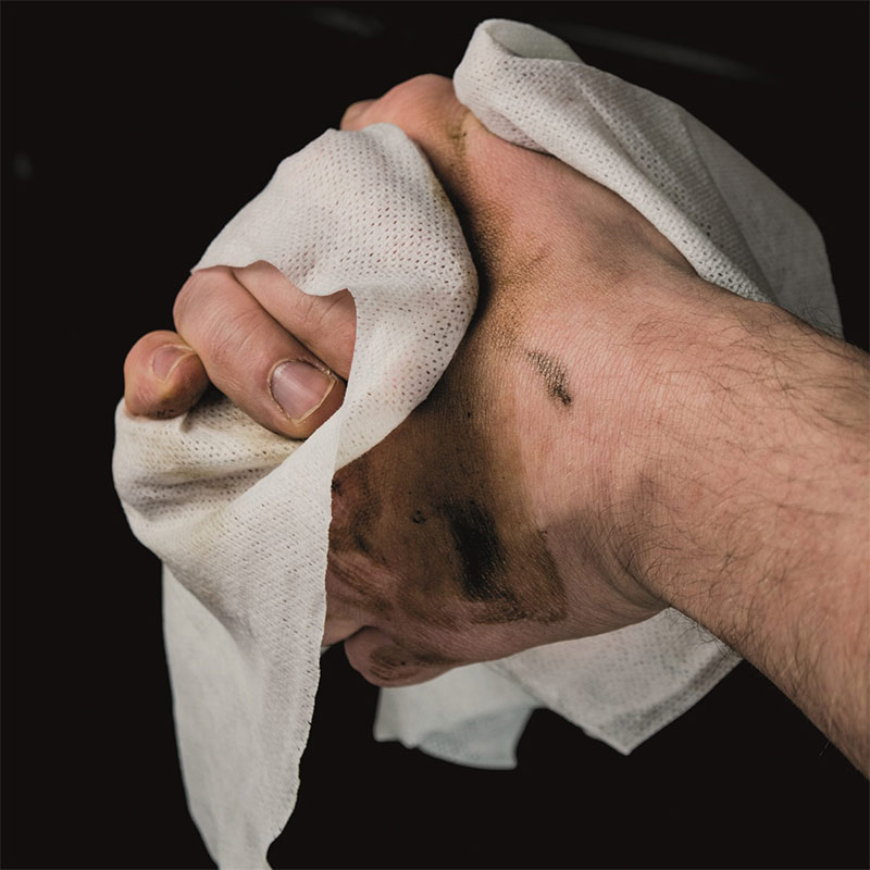 Ultragrime Pro hand cleaning wipes