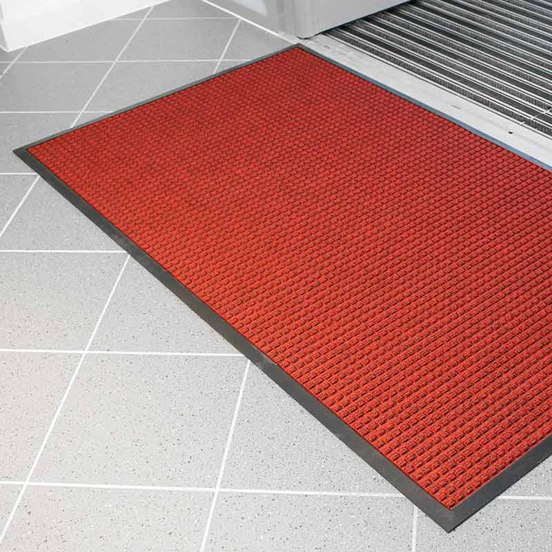 Superdry Moisture-retention Entrance Mat, Red, 600 x 900mm